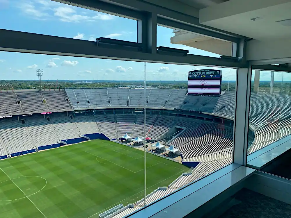 Click to View Cotton Bowl Detail View 4